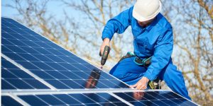 Installation Maintenance Panneaux Solaires Photovoltaïques à Saint-Martin-de-Vers